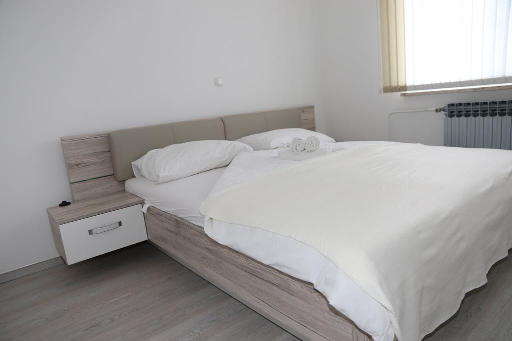 Apartmani Villa Christina Icici Exterior foto